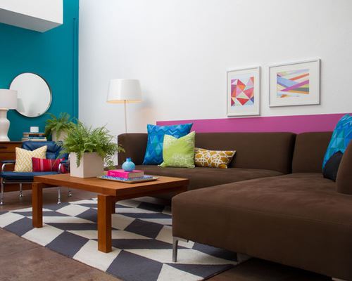 Коричневый диван в интерьере (25)