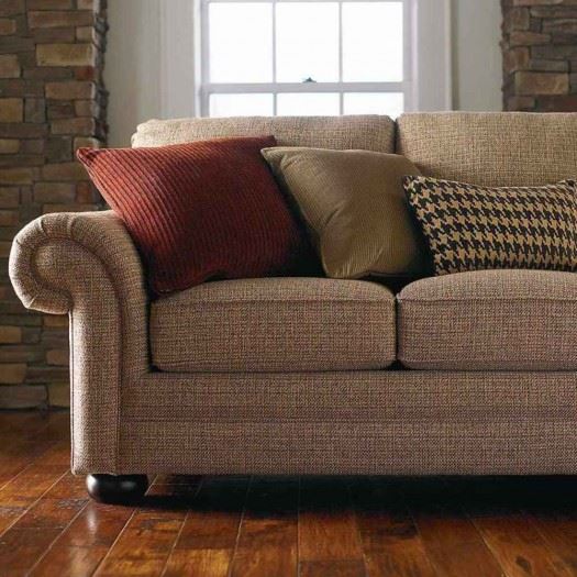 Коричневый диван в интерьере (9)