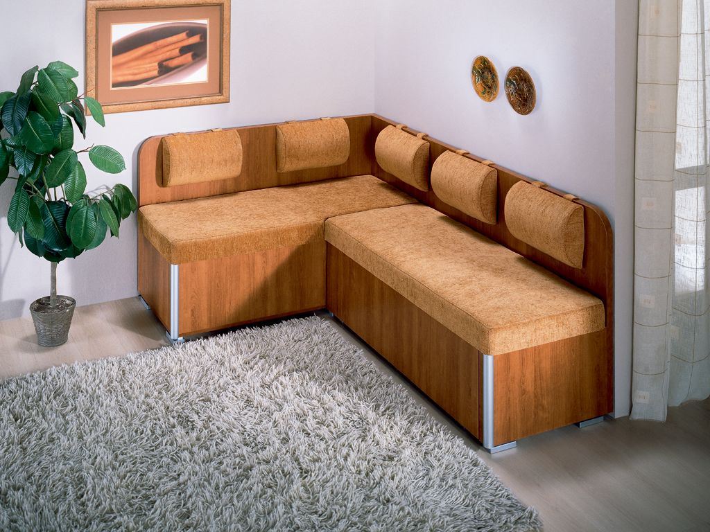 Деревянный диван скамья на кухню