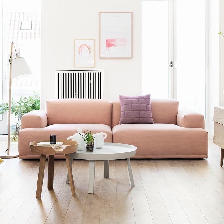 Розовый диван (2)