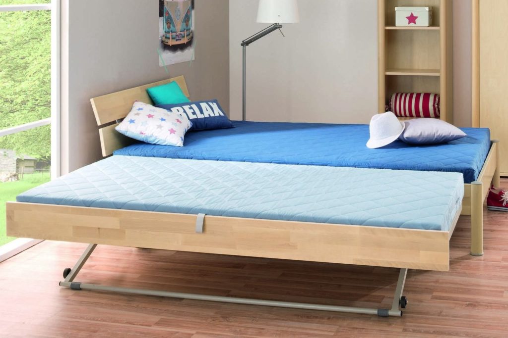 Кровать для двух детей с выкатным подъёмным спальным местом