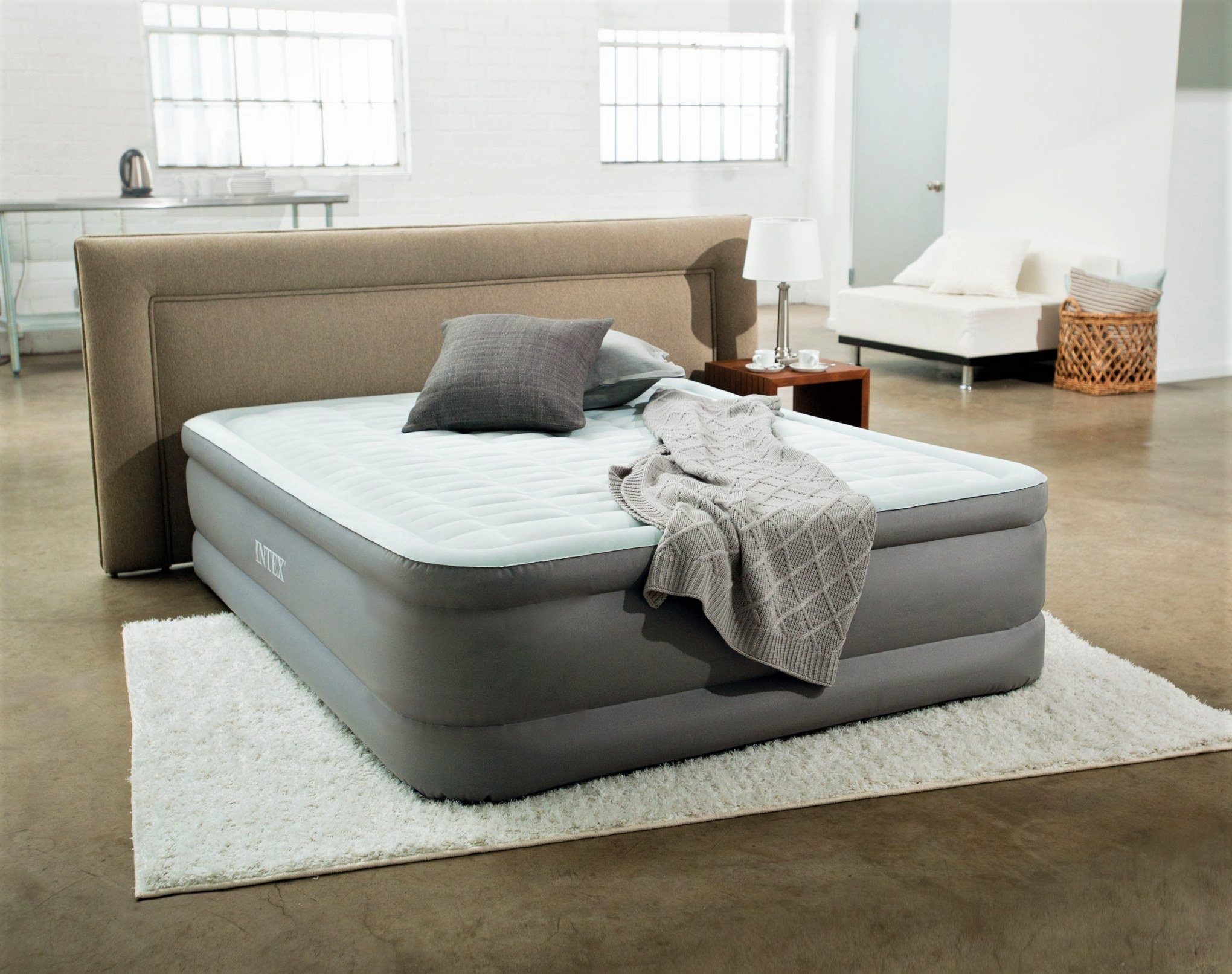 Кровать надувная air o space luxury bed