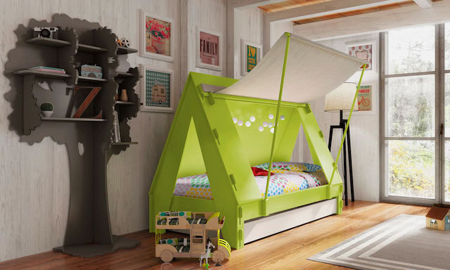 Детская кровать стилизованная под палатку