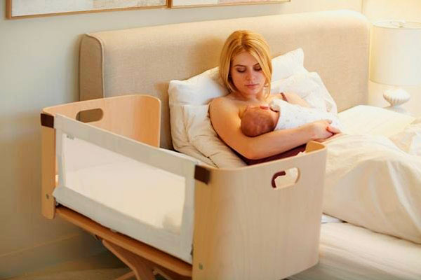 Фото приставной кровати для грудных детей