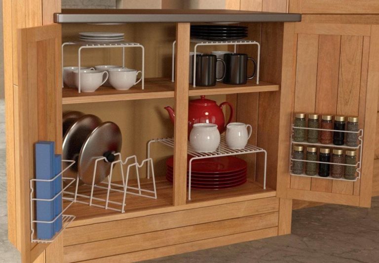 Встроенный кухонный шкаф для посуды