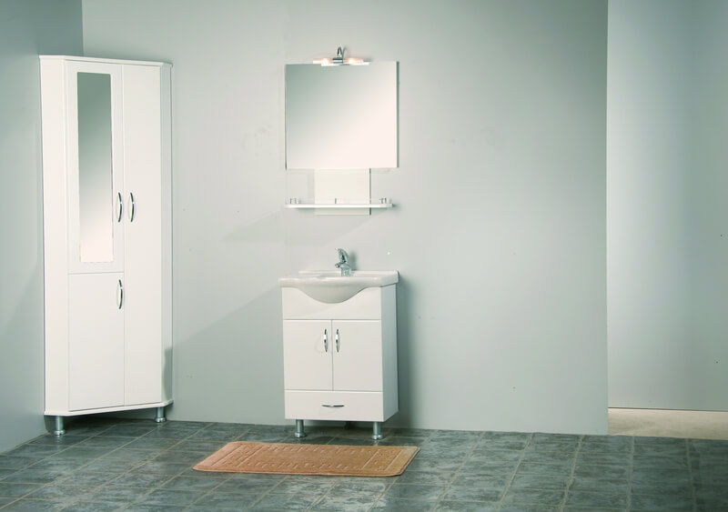 Угловые напольные шкафы в ванную комнату: особенности, разновидности, выбор
